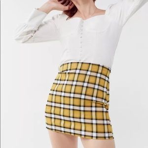 urban outfitters yellow plaid skirt